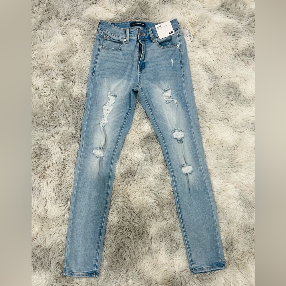 HIGH RISE JEGGING
FLEX EFFECTS 4-WAY STRETCH
6R never worn